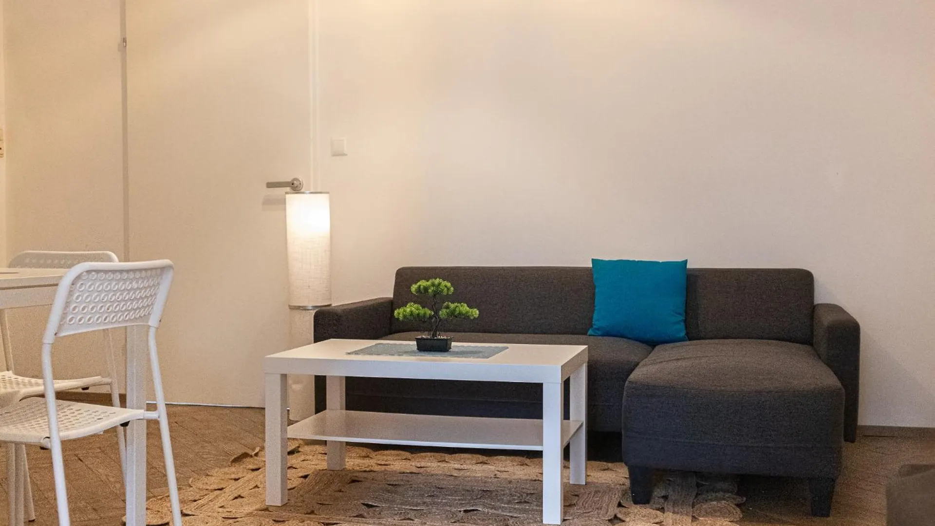 Vibrant 3Br Near Akh Hospital - Perfect For Groups Apartment Vienna